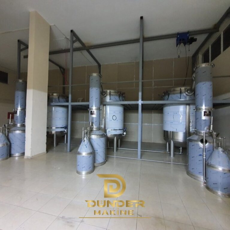 Stainless steel distillation units for lavender, rosemary and thyme essential oils