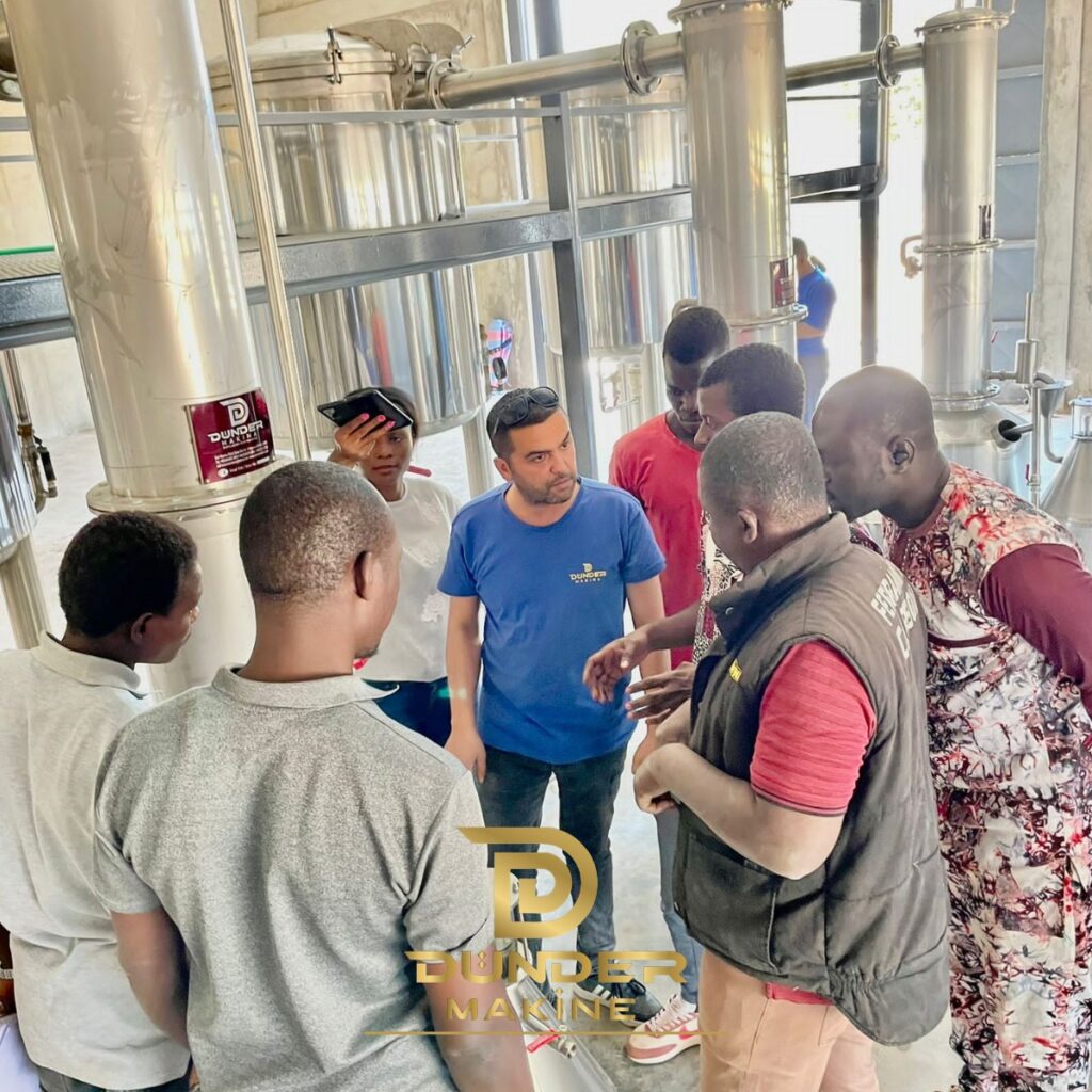 Operator training by Dünder Makine engineer with the local team at an essential oil distillation plant